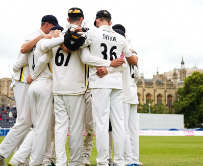 Cricket county championship sales