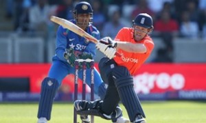 Eoin-Morgan-014