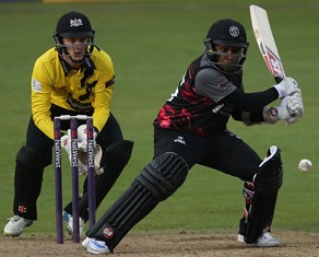 Gloucestershire v Somerset Natwest T20 Blast from The Brightside Ground, Bristol 17-6-16 Pic by Martin Bennett